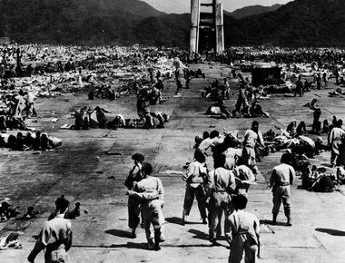 A blank minute in Hiroshima