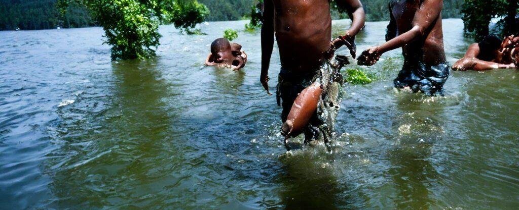 They face and win only if killing afflicts them. Water by its nature is transparent. However